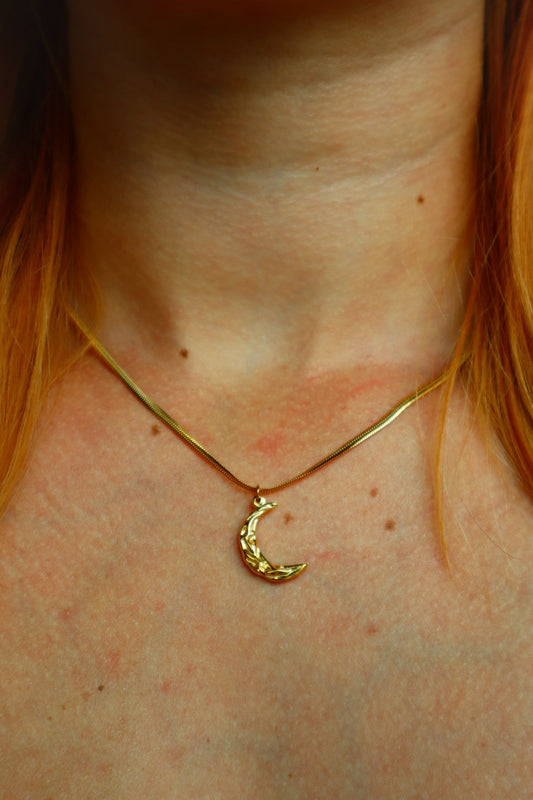 Luna Necklace